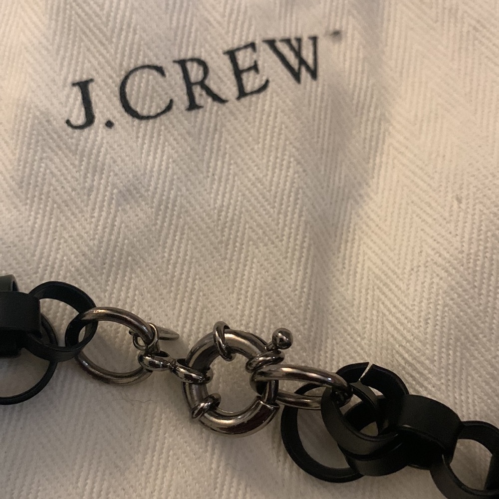 🔴 J.Crew Pearl statement necklace.. - Picture 6 of 7